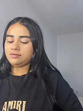 Snapshot of Valerials chatting on 04.12.26 Valerials online show from 04.12.26