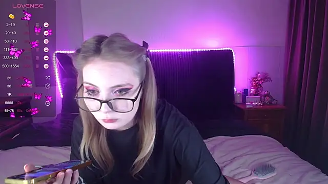 Snapshot of ammyska chatting on 06.29.26 ammyska online show from 06.29.26