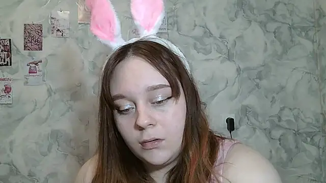 Jenny Kiss  online show from 03.31.26