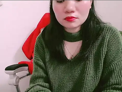 Snapshot of Suhynxx chatting on 03.27.26 Suhynxx online show from 03.27.26