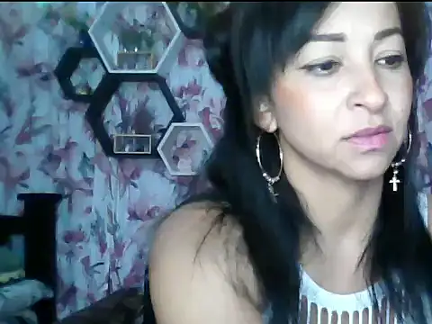 SusanCortez  online show from 05.23.26