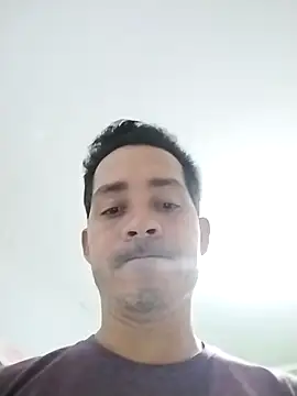 Gabriel leon33 online show from 04.28.26