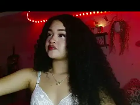 Snapshot of angel_lust1 chatting on 04.21.26 angel lust1 online show from 04.21.26
