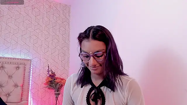 ValeAlvarez  online show from 04.04.26