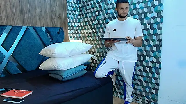 Joaho Fernandez online show from 07.30.26