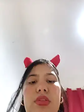 Snapshot of Aime_Phone chatting on 04.10.26 Aime Phone online show from 04.10.26