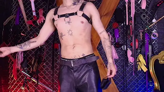 Chuky BDSM  online show from 04.07.26