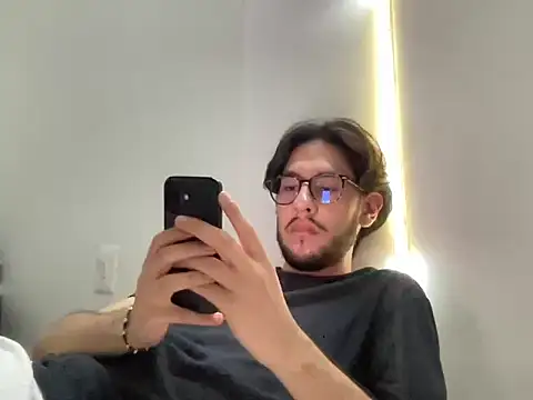 HornyPizzaBoyX online show from 03.26.26