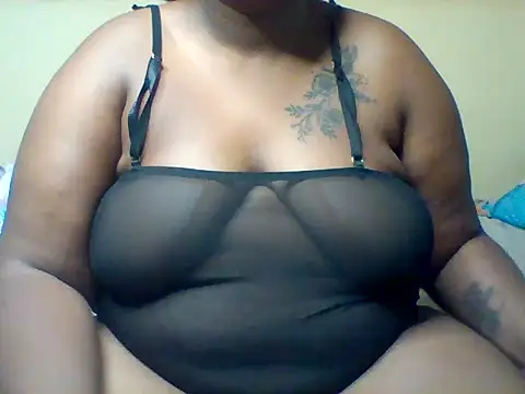 Snapshot of bunny_jay chatting on 04.15.26 bunny jay online show from 04.15.26