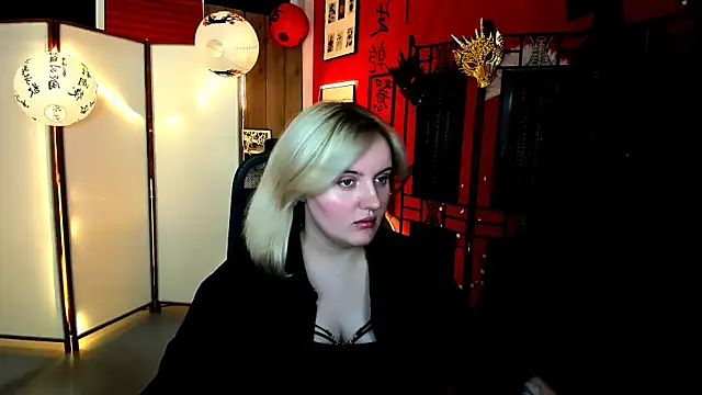 Snapshot of KathyBriggs chatting on 05.17.26 KathyBriggs online show from 05.17.26