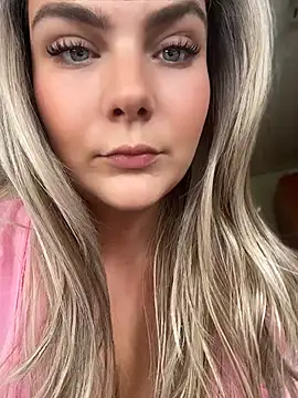 Blonde Cougar online show from 07.02.26