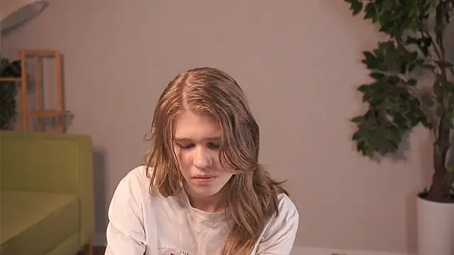 JosefaDonelan online show from 05.12.26