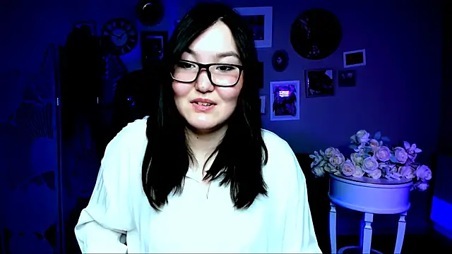 Snapshot of CamilaMartiez chatting on 04.01.26 CamilaMartiez online show from 04.01.26