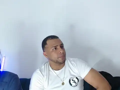 Snapshot of Wil_yesihot chatting on 03.26.26 Wil yesihot online show from 03.26.26