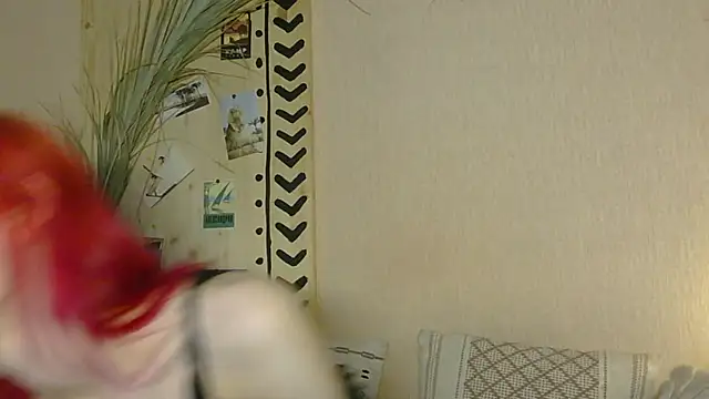 Kirana Hayes online show from 05.11.26
