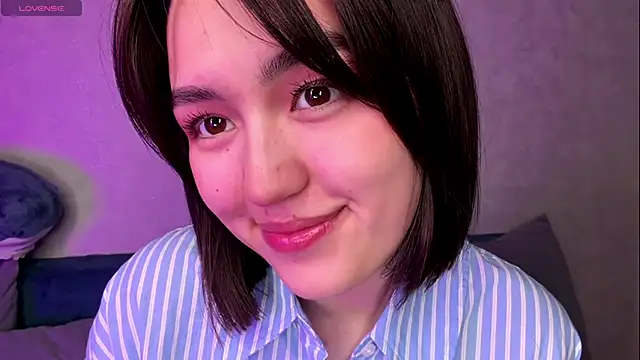 lilysolar online show from 05.11.26