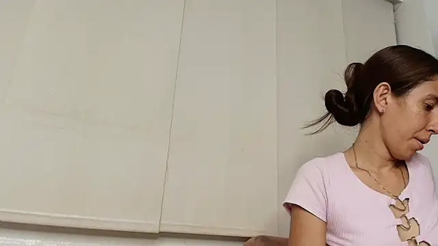 alix rada online show from 05.04.26