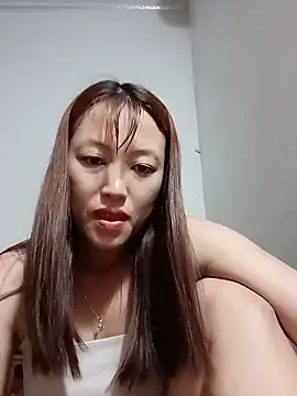 Snapshot of -Bitilu- chatting on 05.30.26 -Bitilu- online show from 05.30.26