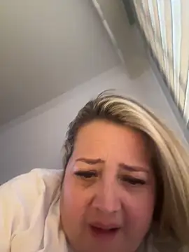 Snapshot of Martinacurvy_ chatting on 03.29.26 Martinacurvy online show from 03.29.26