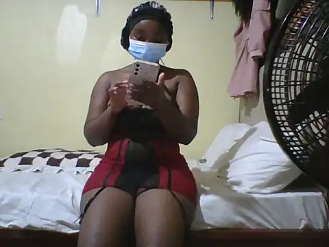 Lynney  online show from 03.29.26