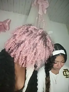 KatyBelle  online show from 04.16.26