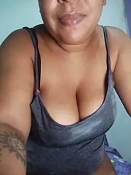 kimberlly25 online show from 04.23.26