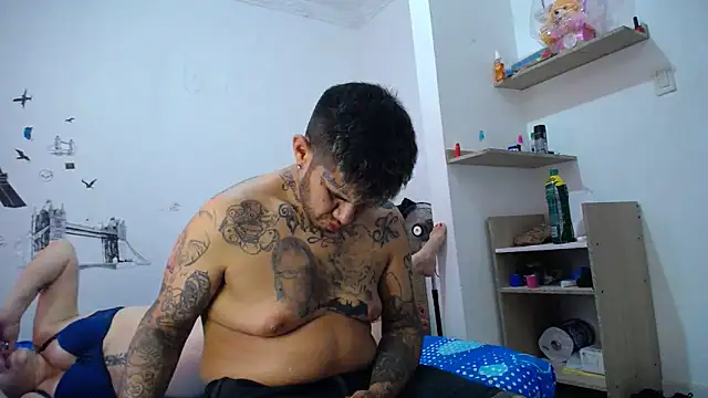 allison maxtattoo  online show from 04.30.26