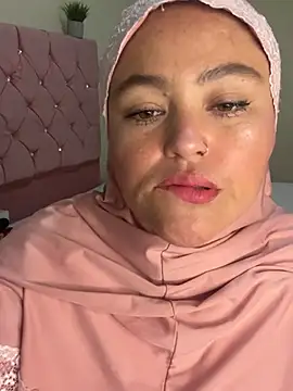 Snapshot of Marian_fadel chatting on 04.08.26 Marian fadel online show from 04.08.26