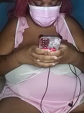 Snapshot of umawaifu chatting on 03.28.26 umawaifu online show from 03.28.26