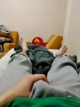 y2561 online show from 04.04.26