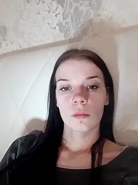 ShellBixAngeLL online show from 04.17.26