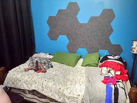 MachoPutito online show from 12.14.25