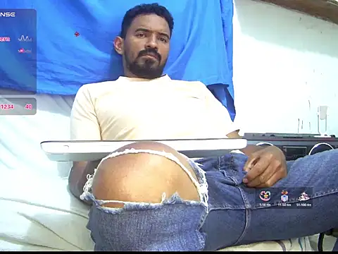 Max velvet online show from 04.03.26