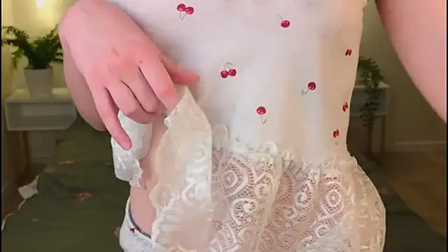 MellyAlfayi online show from 04.04.26