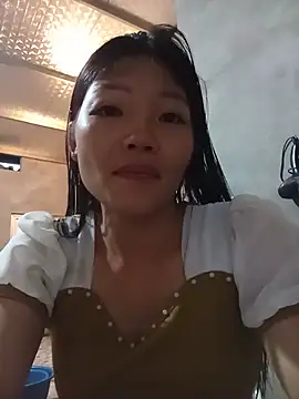 -Quyny- online show from 06.08.26