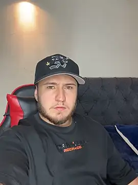 Snapshot of Blake_Wolf1 chatting on 04.01.26 Blake Wolf1 online show from 04.01.26