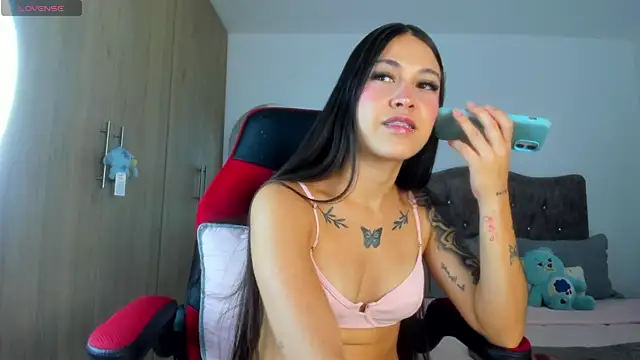 mia adamsxx online show from 04.29.26