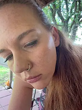 RoxyRedXO12 online show from 04.24.26