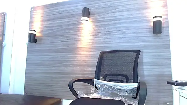 LuckyBluex online show from 03.28.26