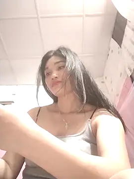Saryloveparadise online show from 04.19.26
