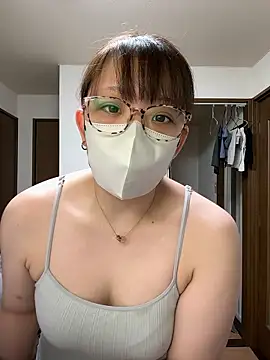 Snapshot of zeropro0014 chatting on 04.05.26 zeropro0014 online show from 04.05.26