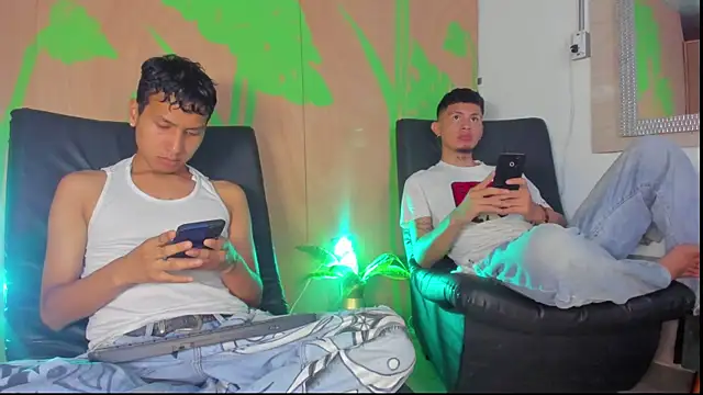 Snapshot of Blaze_Star chatting on 03.31.26 Blaze Star online show from 03.31.26