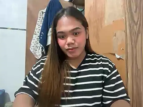 yourhotwild bella online show from 07.29.26