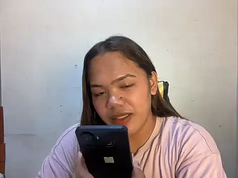 yourhotwild bella online show from 08.03.26