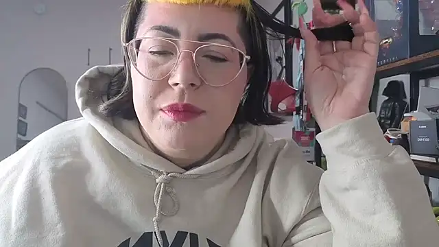 meiafterdark online show from 07.25.26