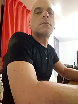 Snapshot of RoyVargo_real chatting on 03.30.26 RoyVargo real online show from 03.30.26