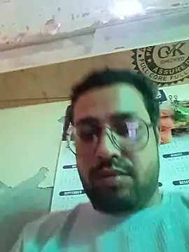 Snapshot of herochoclateboy chatting on 04.19.26 herochoclateboy online show from 04.19.26