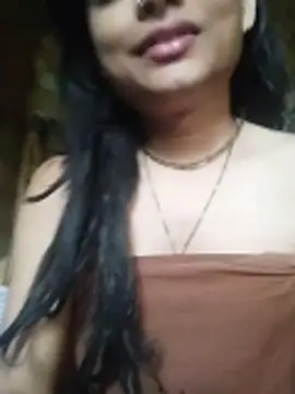 Snapshot of SweetTsAngel chatting on 05.18.26 SweetTsAngel online show from 05.18.26