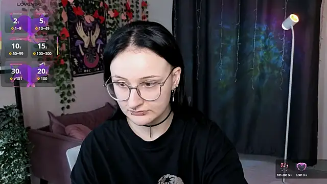 Snapshot of Ame_Core chatting on 04.02.26 Ame Core online show from 04.02.26