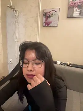 Z Milll online show from 04.18.26